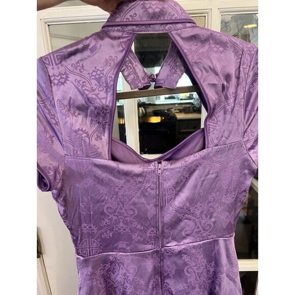 Disney Alice Through The Looking Glass Alice Adventure Dress Medium Costume.  Bb - Picture 8 of 9